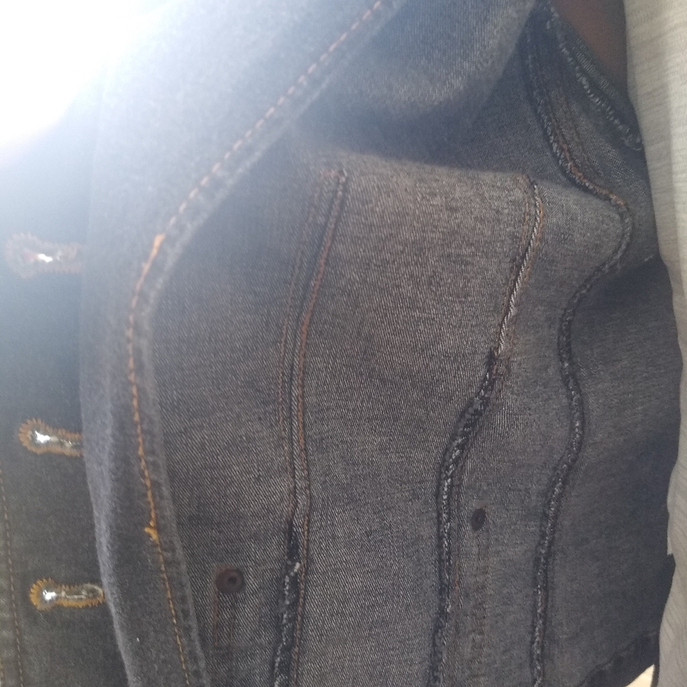 Jeans jacket - Picture 3 of 5